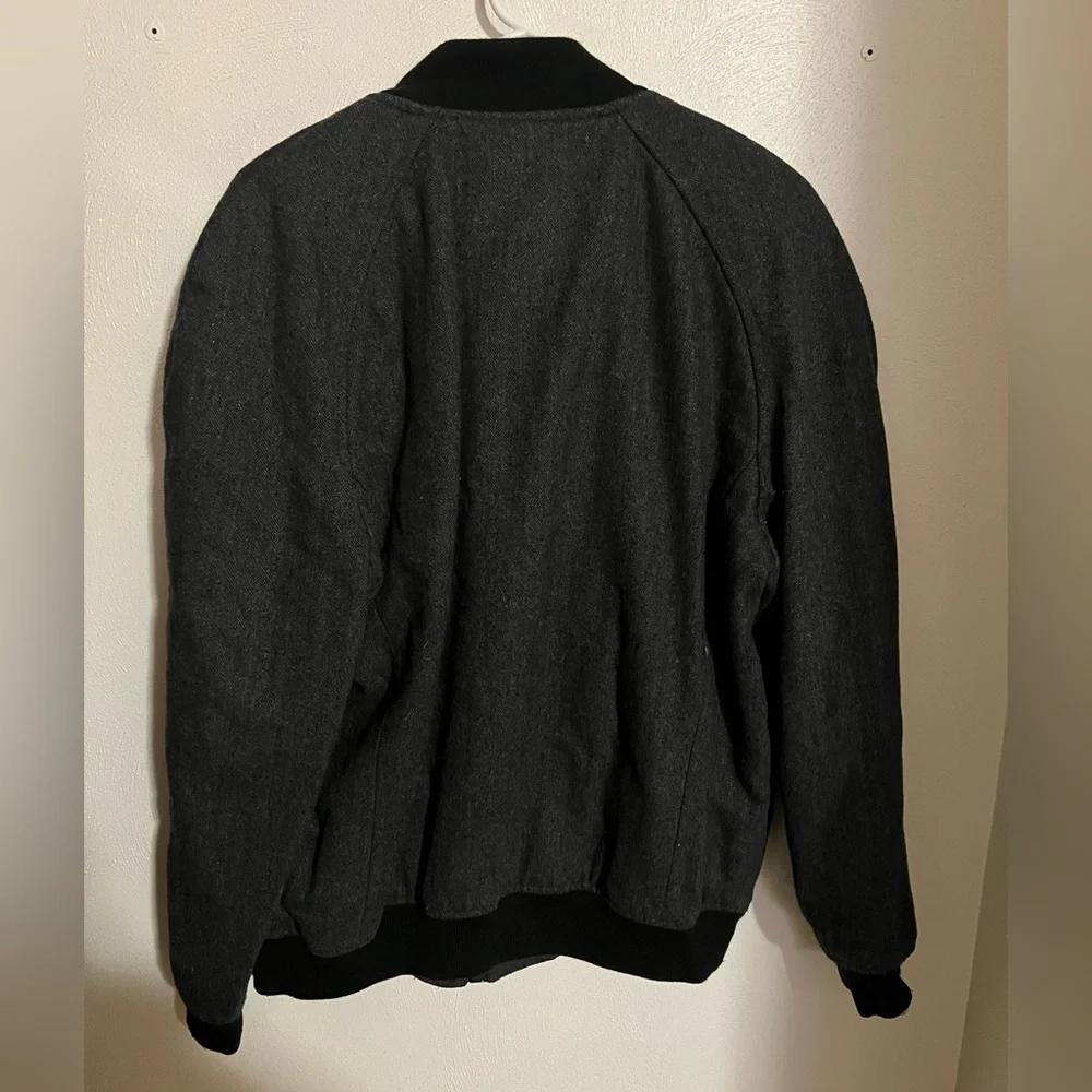 AMPLIFY Classic Wool Blend Herringbone Weave Bomber Style Jacket Grey Men's Sz L